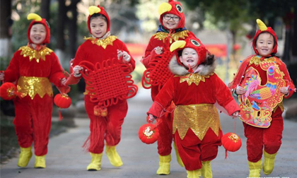 Người dân châu Á hân hoan chào đón năm mới 2017