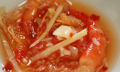 Cách làm tôm chua tuyệt ngon chuẩn vị Huế