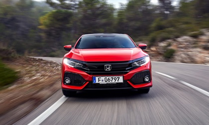 Ảnh thực tế Honda Civic Hatchback 2017 giá từ 466 triệu đồng