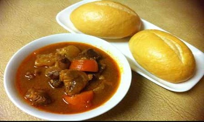 Cách làm món bò sốt vang đơn giản, đủ vị và thơm ngon