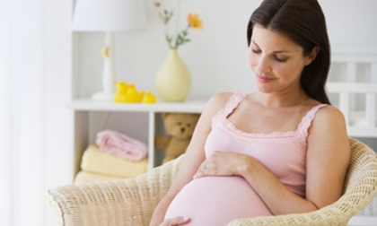 5 loại thực phẩm bà bầu nên hạn chế ăn