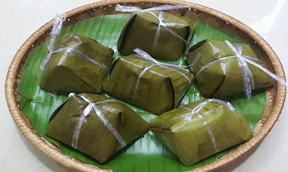 Cách làm bánh giò nóng hổi 'vừa thổi vừa ăn'