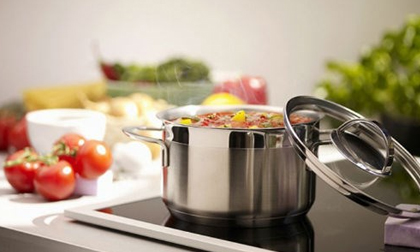 Khử mùi vật dụng làm bếp trong nháy mắt