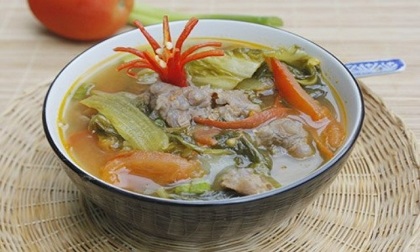 Cách nấu canh dưa cải thịt bò chua ngon nóng hổi