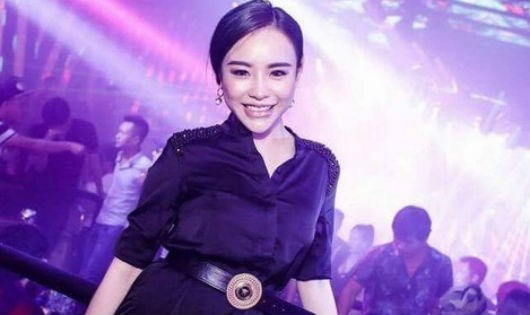 Nữ quái đội lốt mỹ nhân để trốn truy nã