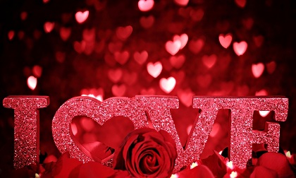 Inforgraphic: 13 sự thật không tưởng về ngày Valentine