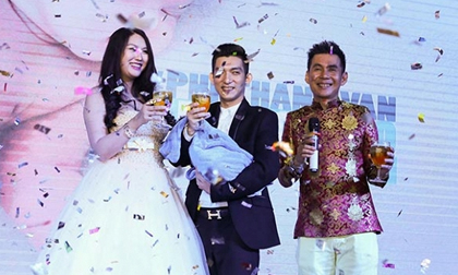 Hé lộ người đàn ông ở cạnh Phi Thanh Vân lúc 'sóng gió' bủa vây