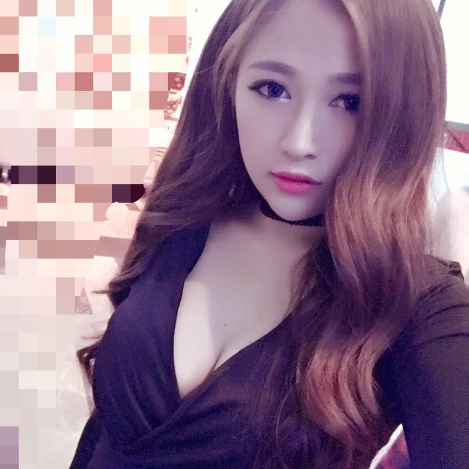 Bà mẹ U50 ở Lào Cao trẻ đẹp như thiếu nữ, nổi tiếng hát hay - 4