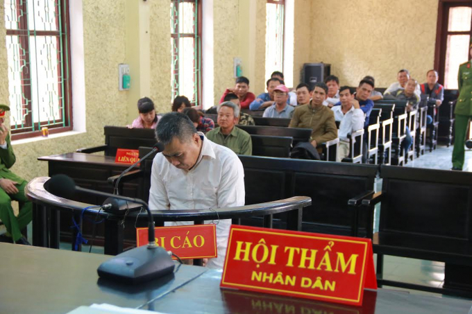 Ninh Bình: 12 năm tù cho lái xe ôm dùng gạch đập chết người