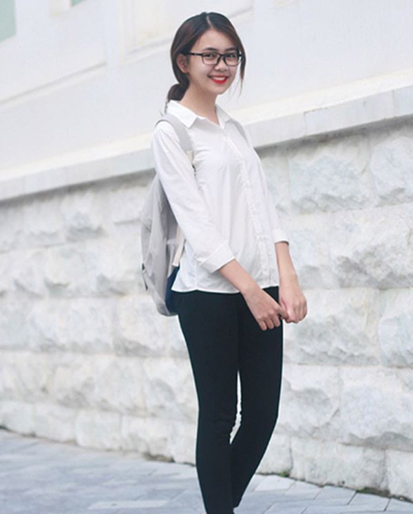 Nguyễn Quỳnh Chi có vẻ ngoài xinh xắn