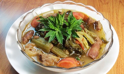 Cách nấu bò kho dưa chua tuyệt ngon