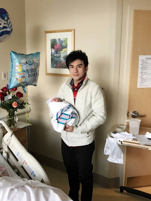 ba xa dan truong vua sinh con trai dau long nang 3,5kg tai my - 1