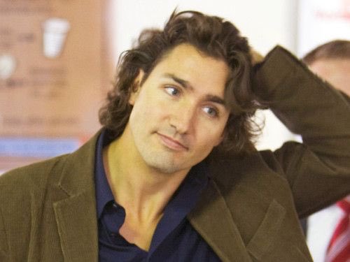 Ảnh thời trai trẻ của Thủ tướng Canada khiến mạng “dậy sóng” - 4