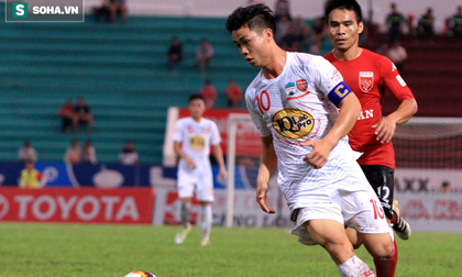 Công Phượng rê dắt bóng 'vô đối' ở V-League
