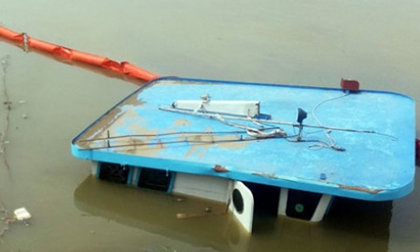 Tin nóng tối 9/3: Sà lan bị lốc xoáy nhấn chìm, 2 người thiệt mạng