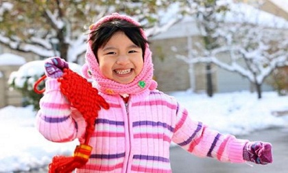 5 cách giữ ấm cho trẻ trong thời tiết lạnh như hiện nay, các mẹ cần ghi nhớ