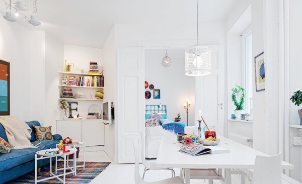 Căn hộ 30m2 đẹp trẻ trung hiện đại nhờ khéo cải tạo chung cư 80 năm tuổi
