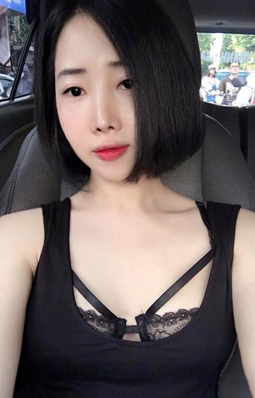 khong tham gia showbiz, 3 me don than van noi tieng vi “dep mon con mat” va gioi kiem tien - 1