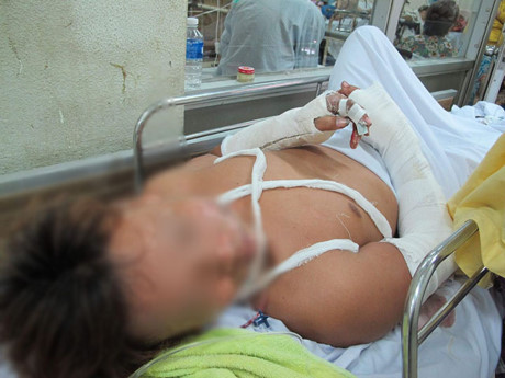 Hỗn chiến ở bệnh viện, đàn em Năm Cam ra tòa - 2