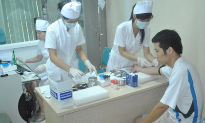 Tin nóng trưa 14/3: 122 bệnh viện sẽ liên thông kết quả xét nghiệm