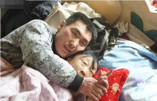 cu ba 71 tuoi quyet phau thuat tham my de dep doi voi nguoi tinh 32 tuoi - 2