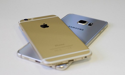 Galaxy S8 và iPhone 8: Cán cân nghiêng về smartphone nào?