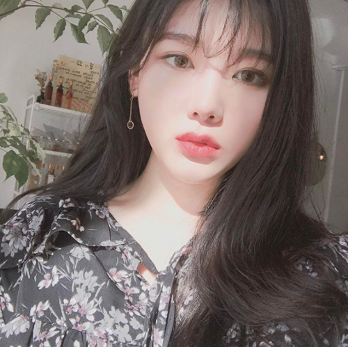 co gai tu xu so kim chi voi nhan sac 