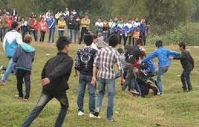 Trai làng hỗn chiến ở cánh đồng, 2 người tử vong - 1