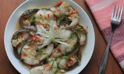 Cá hấp tiêu đậm đà khó quên