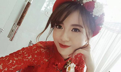 Hot girl “ám quẻ” MU quá xinh đẹp trong lễ ăn hỏi