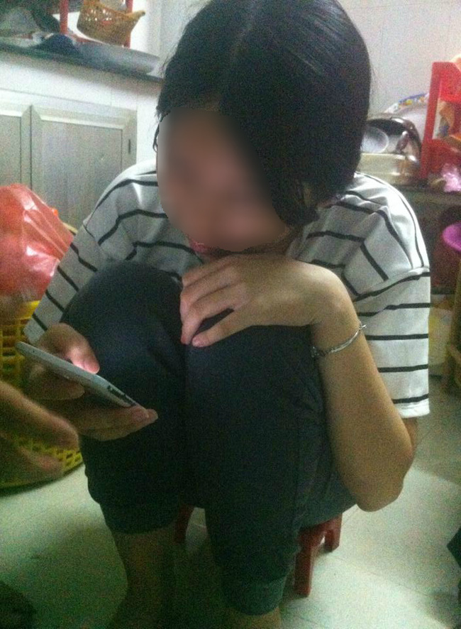 Vụ nữ sinh lớp 9 tố chồng hờ của mẹ xâm hại tình dục nhiều lần: Đã có quyết định khởi tố vụ án - Ảnh 2.