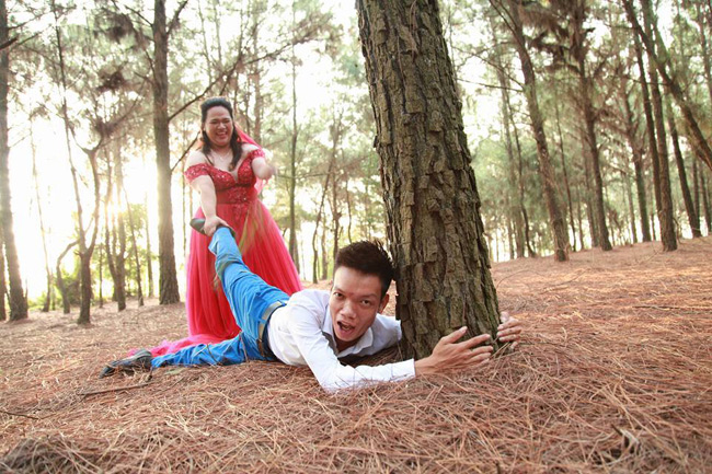 3 cap doi yeu nhau bat chap ngoai hinh khien dan mang day song - 4
