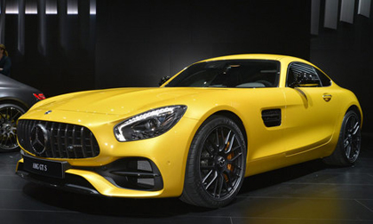 Mercedes-Benz ra mắt dòng AMG GT 2018