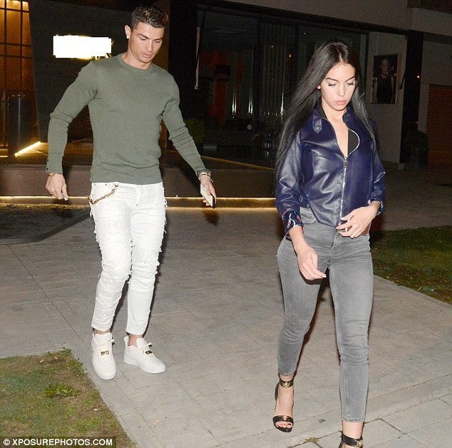 6 su that thu vi ve ban gai cua Ronaldo hinh anh 7