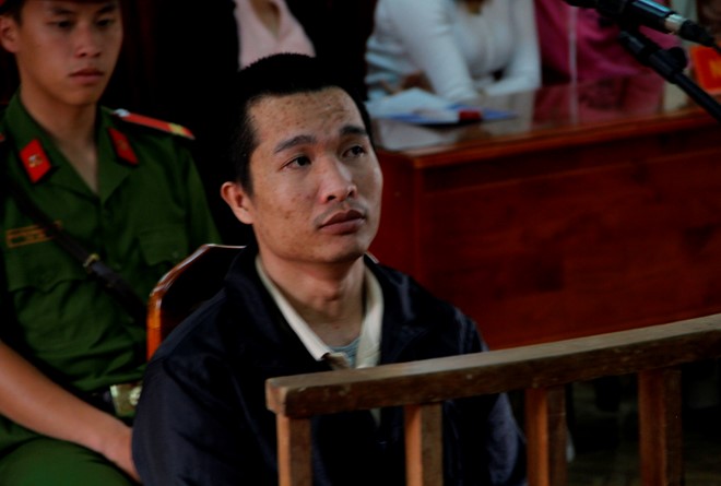 Tu hinh ke giet 3 nguoi roi phi tang xac hinh anh 1