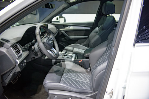 Audi Q5 thế hệ mới giá 1,1 tỷ đồng đến Đông Nam Á - 7