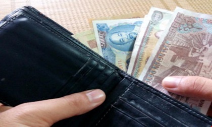 Mâu thuẫn chuyện tiền công, anh đâm em ruột tử vong