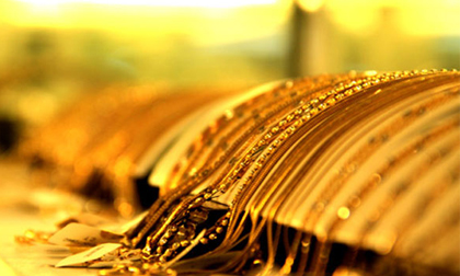 Giá vàng ngày 31/3: Giá vàng lao dốc trên cả hai thị trường
