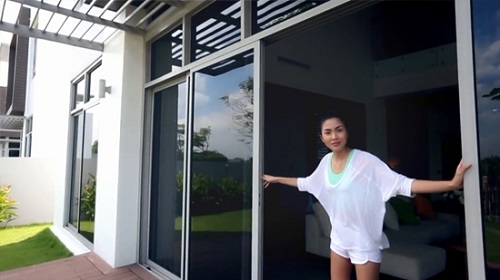 tung dap xe ban com bui, ha tang da xay duoc cho ba me biet thu tien ty truoc khi lay chong - 3