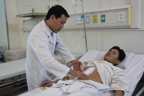 Trong giây phút cận kề “cửa tử”, người cha hiến một phần cơ thể để giữ lại sự sống cho con - 4