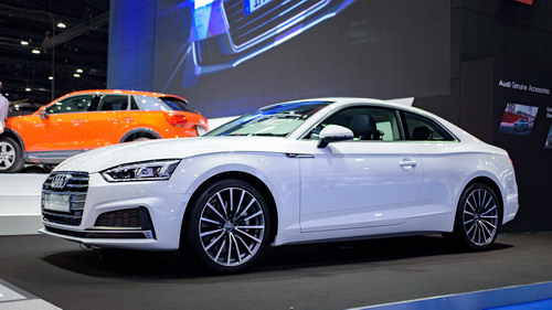 Audi A5 Coupe giá 2,6 tỷ đồng dành cho dân chơi - 3