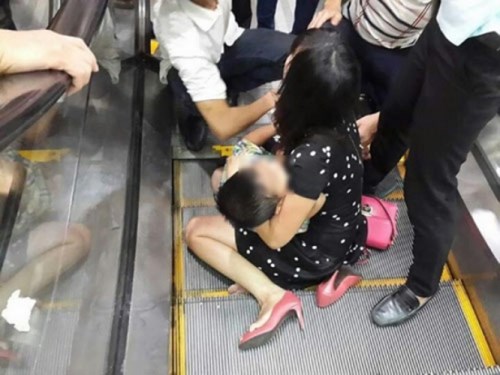 tu vu be trai bi keo gan dut co tay: rung minh nho lai nhung vu tai nan thang cuon gay am anh - 2