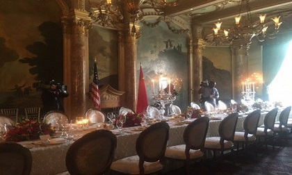 Phòng ăn như cung điện trong khu nghỉ dưỡng của Tổng thống Trump