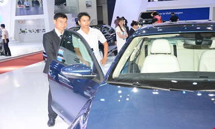 5 mẫu ô tô bán 'đắt như tôm tươi' trong tháng 3