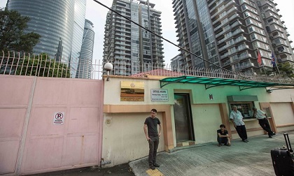 'Đoàn Thị Hương bình tĩnh và thoải mái trước khi ra tòa'