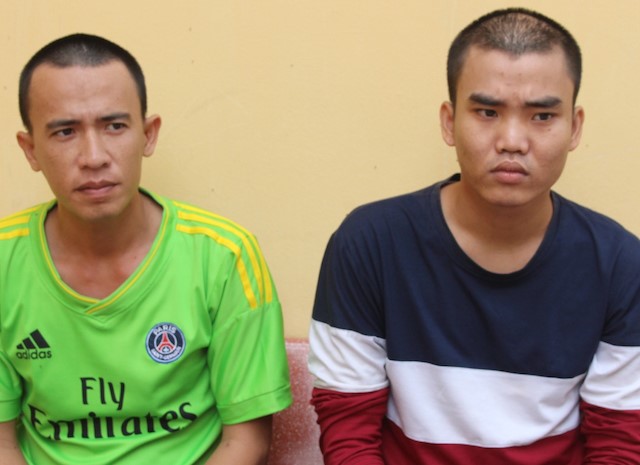 Doa tung 2.000 buc anh de tong tien nu hang xom hinh anh 1