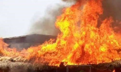 Cháy dữ dội tại kho hàng 'thiêu đốt' 10 tỷ đồng