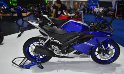 Xe máy Yamaha R15 v3.0 giá 59 triệu đồng đang về đại lý