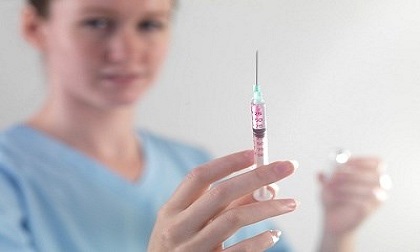 Cha mẹ tự 'giết' con vì cho trẻ tiêm thuốc mong thúc đẩy chiều cao