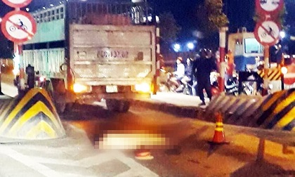 Thiếu tá cảnh sát bị ôtô tông chết khi làm nhiệm vụ